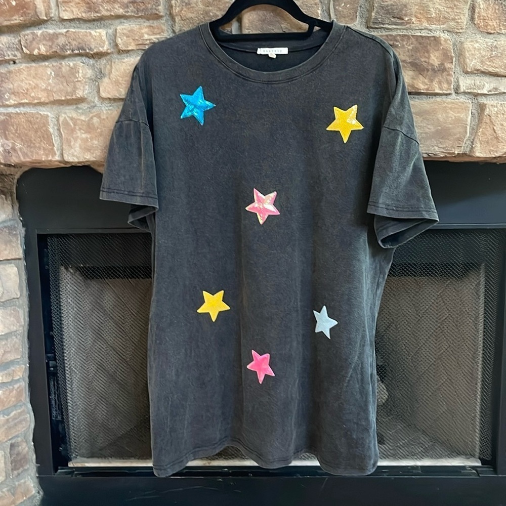 BaeVely gray short sleeve shirt with blue, pink and yellow sequin stars. Small